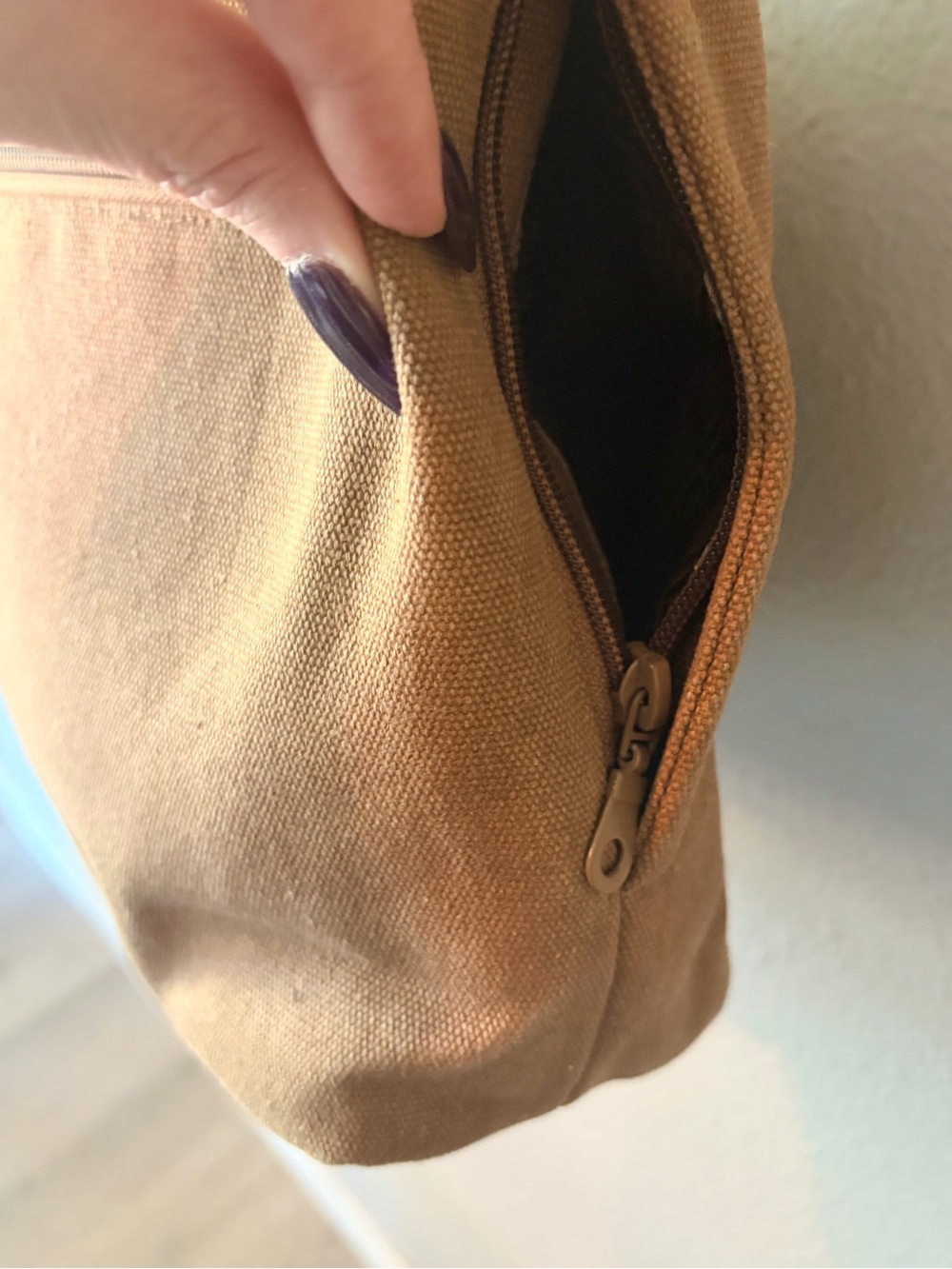 Meridian Lee Artisan Canvas Hobo Bag - Picture 6 of 16